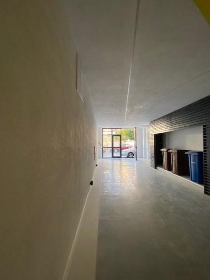 Piata Victoriei spatiu comercial - 10