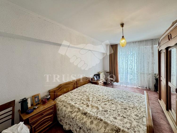 Apartament cu 4 camere decomandat, mobilat în Știrbei Vodă