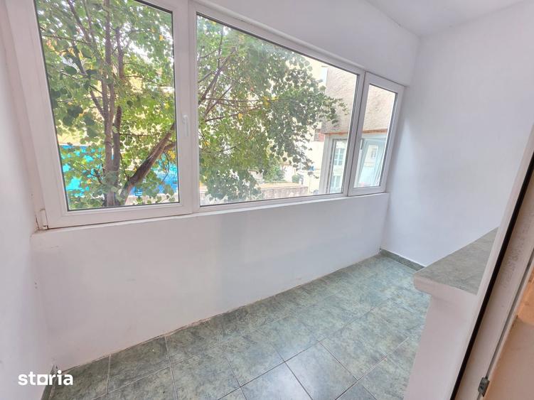 Apartament cu 2 camere decomandat în Centrul Civic