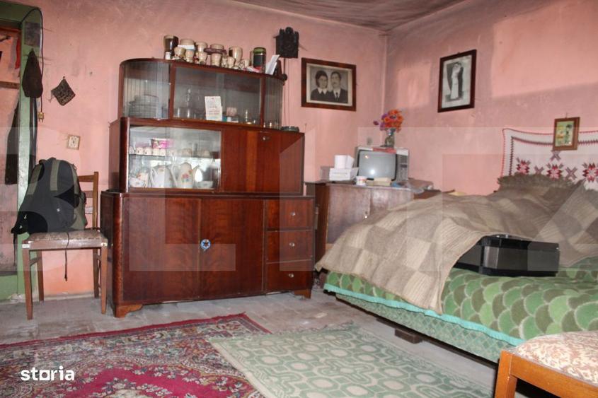 Casa traditionala cu teren generos Covasna Voinesti - 2
