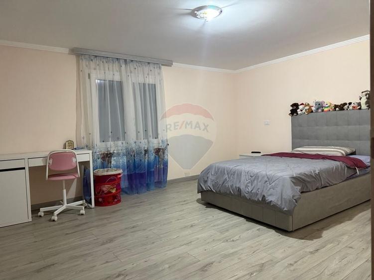 Casa premium cu 5 camere de vanzare in Serbesti, comuna Saucesti - 16