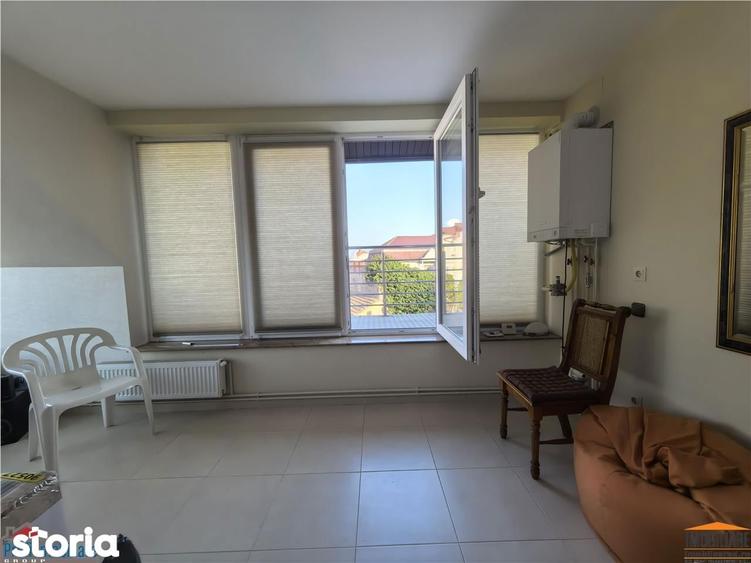 Casa mare cu garaj si teren in zona Balcescu - 11