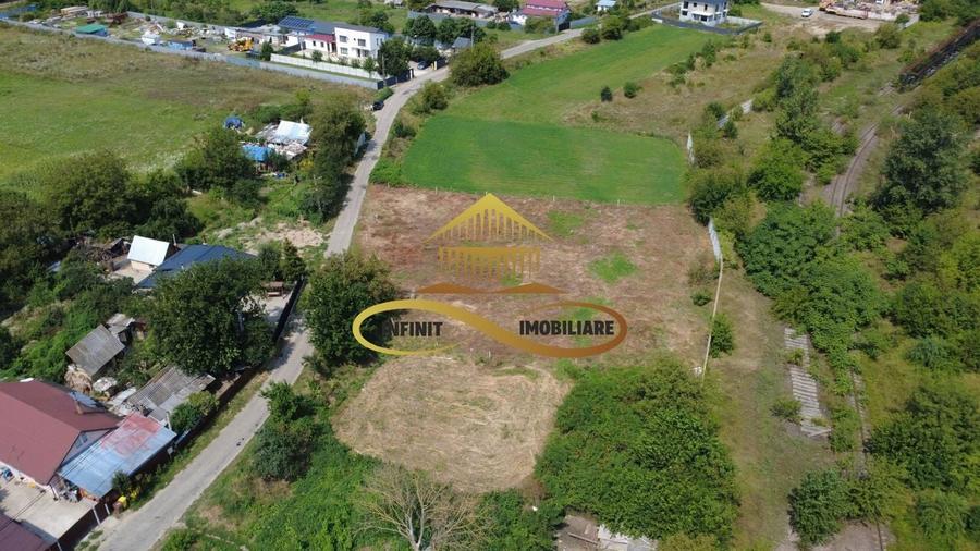 Teren intravilan - ideal pentru constructie 2 case - de vanzare - 4