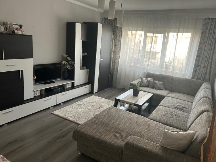 Vand apartament, 3 camere - 3