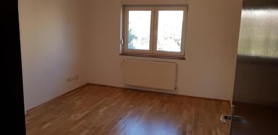 Vila duplex Jolie Ville - str Alexandru cel Bun / COMISION 0 - 17