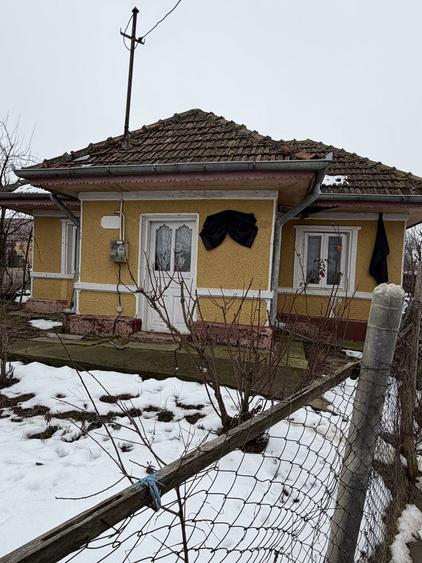 Casa de vinzare plus teren 891mp in gradistea,strada principala - 2