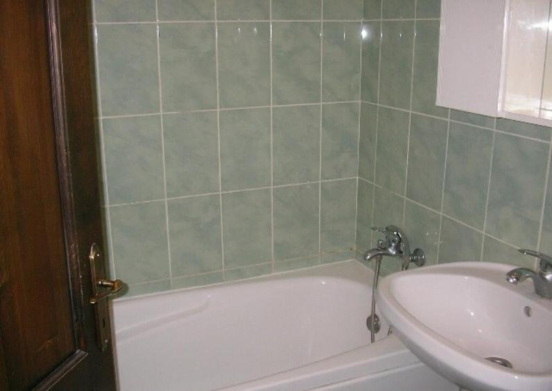 Apartament Cu 2 Camere Decomandate etaj 1 - Zona Nordic George Enescu - 8