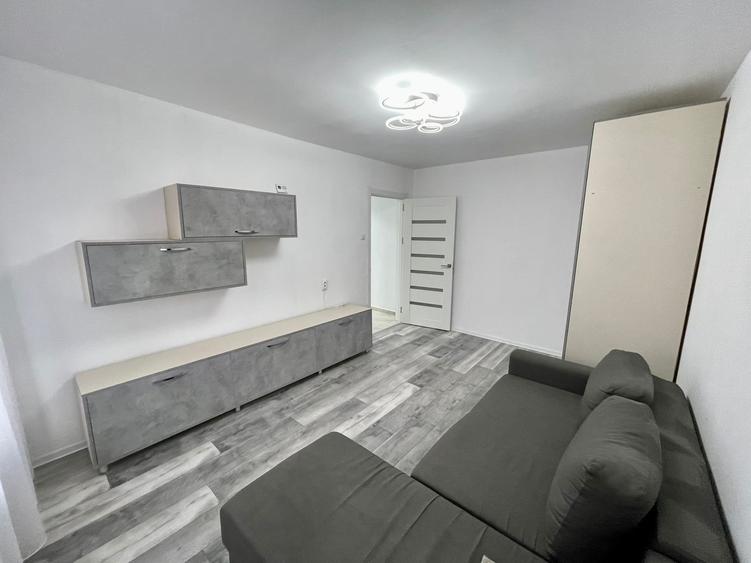 Apartament 3 camere de inchiriat - 1