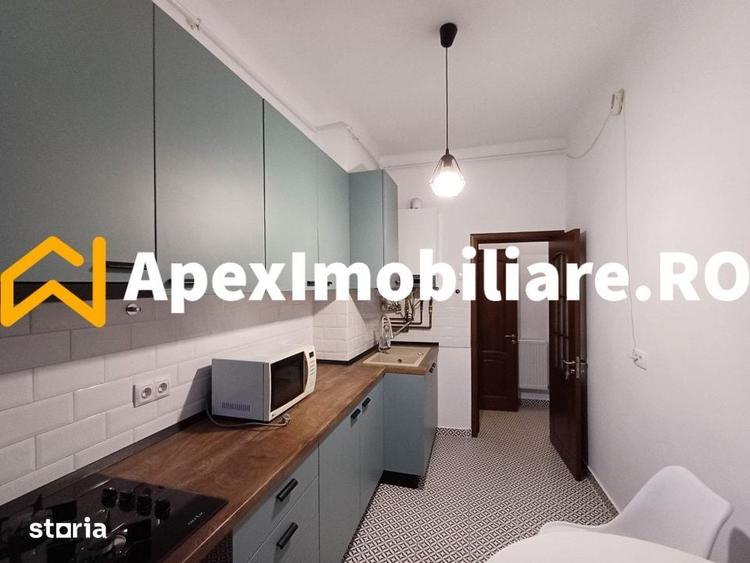Apartament cu 3 camere semidecomandat în Ștefan cel Mare
