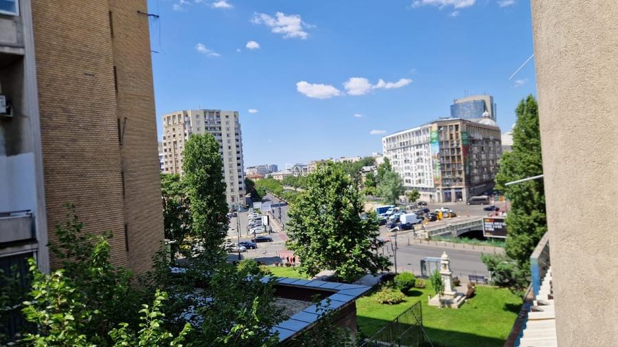 Apartament 3 camere Unirii, Piata Natiunile Unite,  centrala proprie