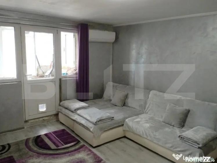 Apartament cu 2 camere semidecomandat în Micro 4