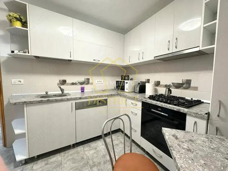 Apartament spatios cu 3 camere | Soarelui Apartament spatios cu 3 camere | Soarelui