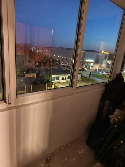 De vanzare apartament cu 3 camere in zona Soarelui langa Sun Plaza - 4