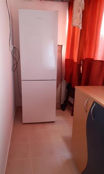 Inchiriez garsoniera - 5