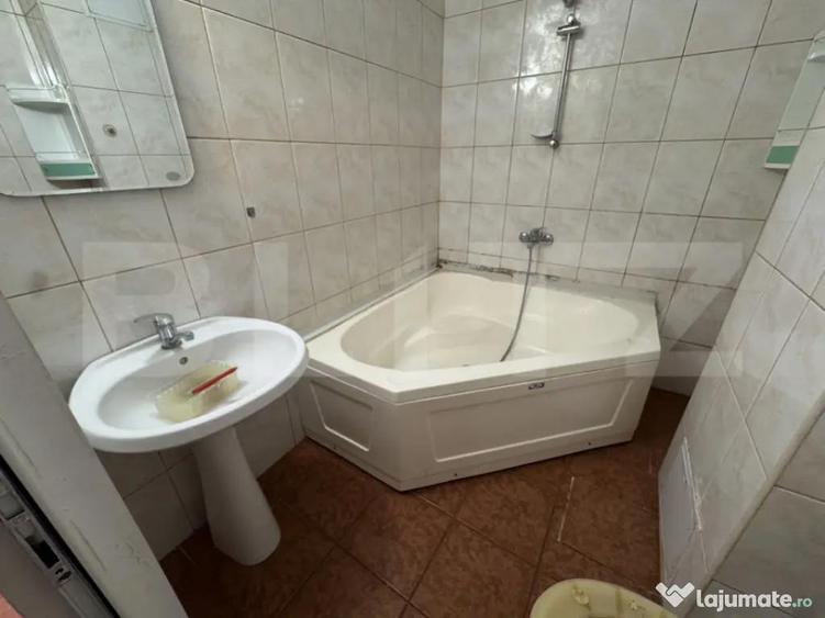 Apartament o camera, 35.42 mp, Gara - 7