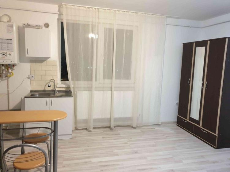 Garsoniera de inchiriat vizavi de Promenada Mall - 2