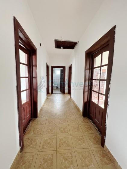 Proprietate comercială și rezidențială, birouri și teren, 50 km de Oradea - 8