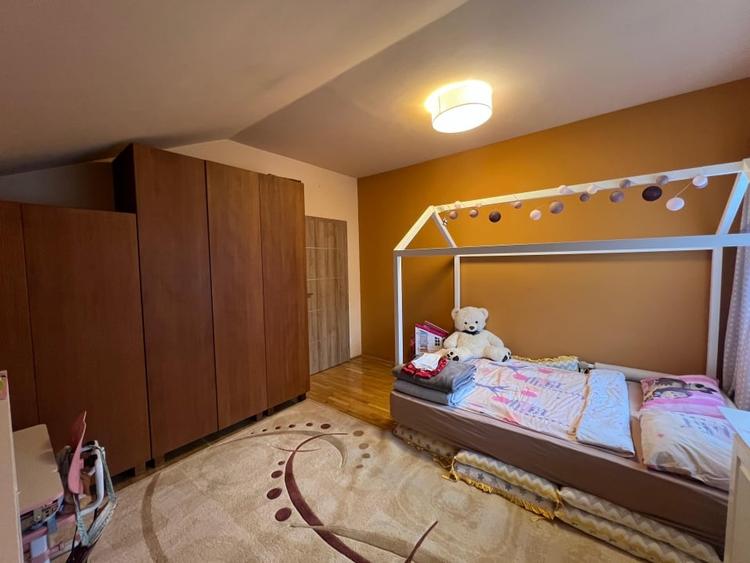 De vanzare | Casa Individuala | 154 mp | Transylvania College | Strada Privata - 11