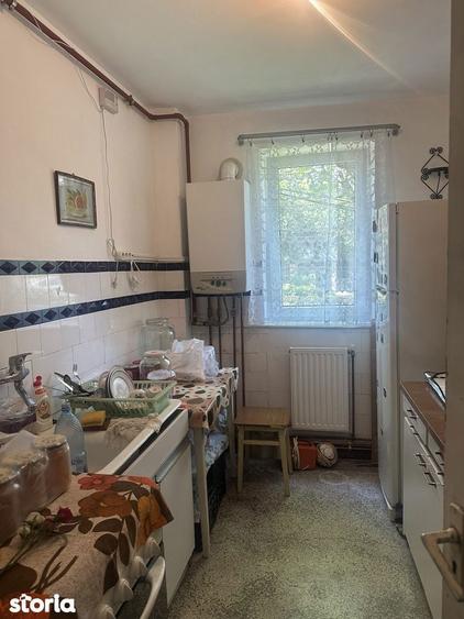 Campina - ap. 2 cam - parter - 48 mp - 55000 Euro/Neg. - 3