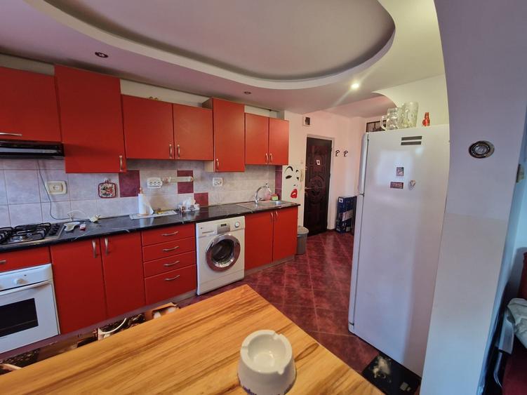 Apartament 2 camere decomandate - 2