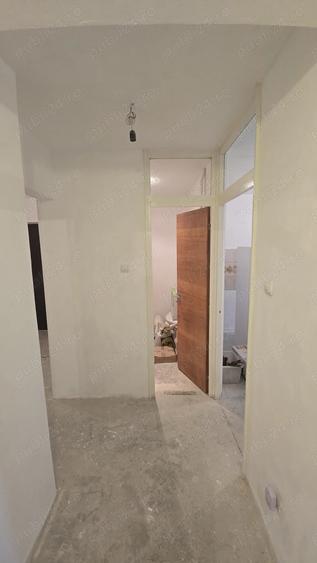 Vand apartament 2 camere Petre Ispirescu sector 5 - 4