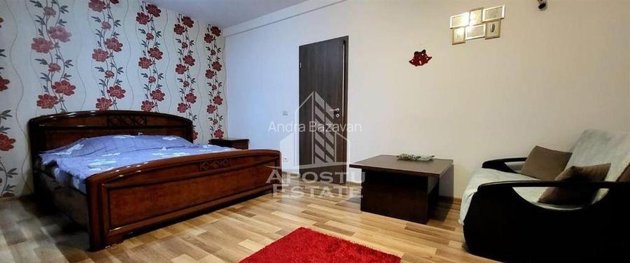 Apartament cu o camera, centrala proprie, terasa, Giroc