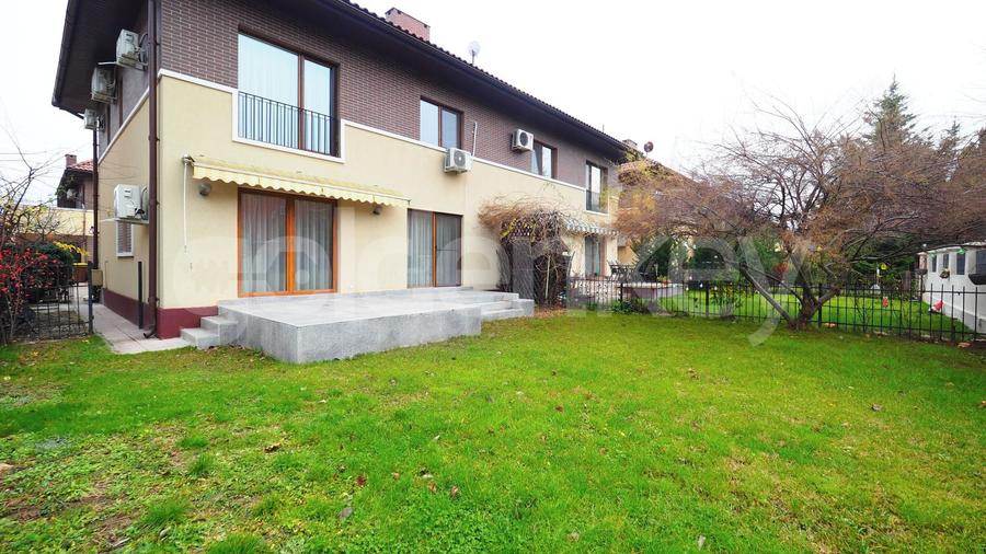 Vila nemobilata cu 5 camere | piscina | teren tenis - 1