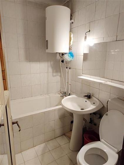 Apartament 3 cam. et. 2 in Moldova Nouă - 5