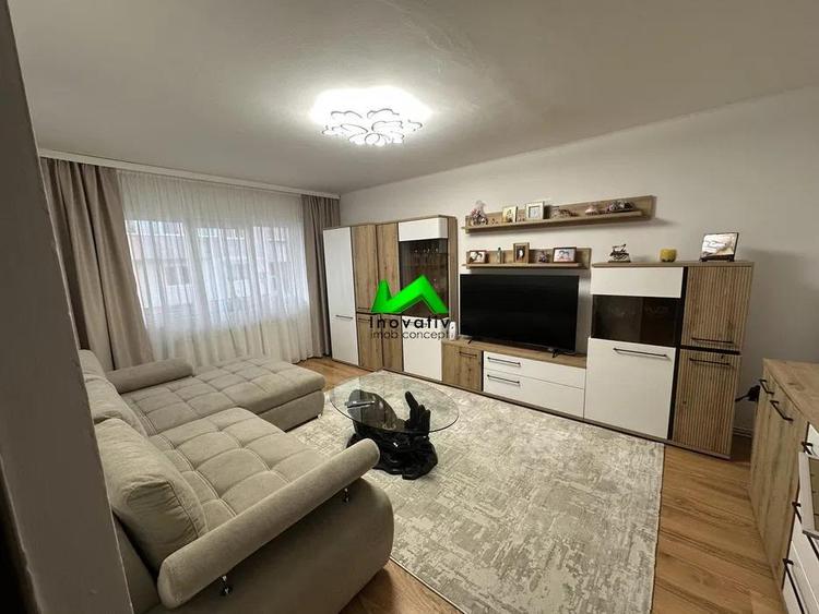 Apartament de vanzare 3 camere Sibiu Turnisor - 1