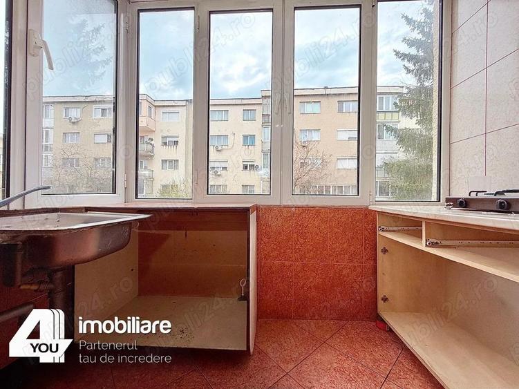 Apartament 3 camere Micalaca Miori?a ,91 mp, decomandat, et.1 4 - 7