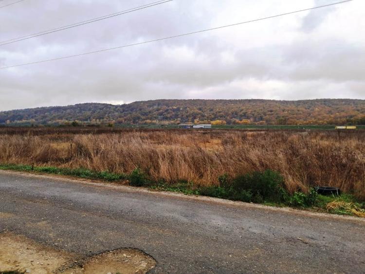 Teren intravilan de vanzare Tg.Jiu - 5