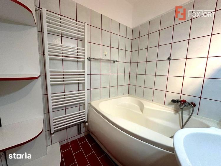Apartament cu 2 camere semidecomandat, mobilat în Micălaca