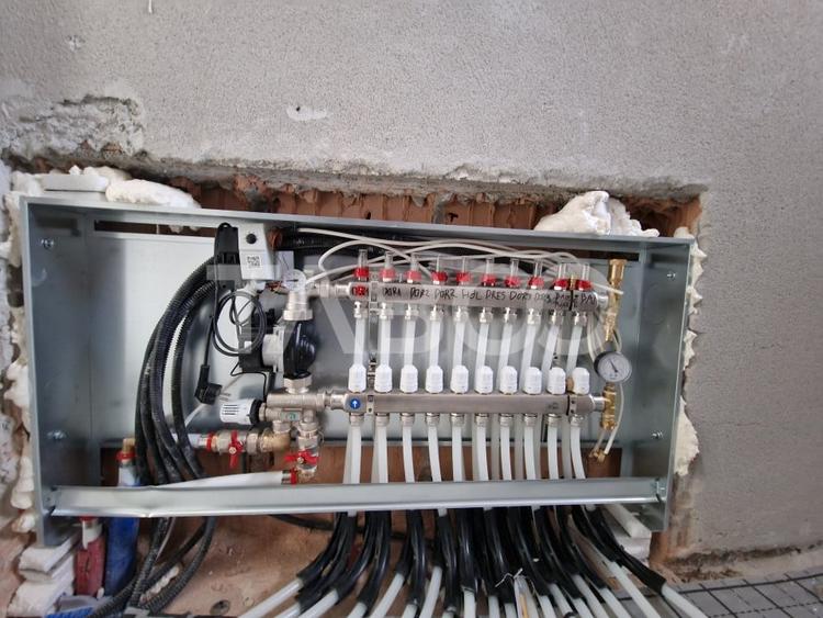 Casa individuala de vanzare cu teren, terasa, garaj si curte Selimbar - 18