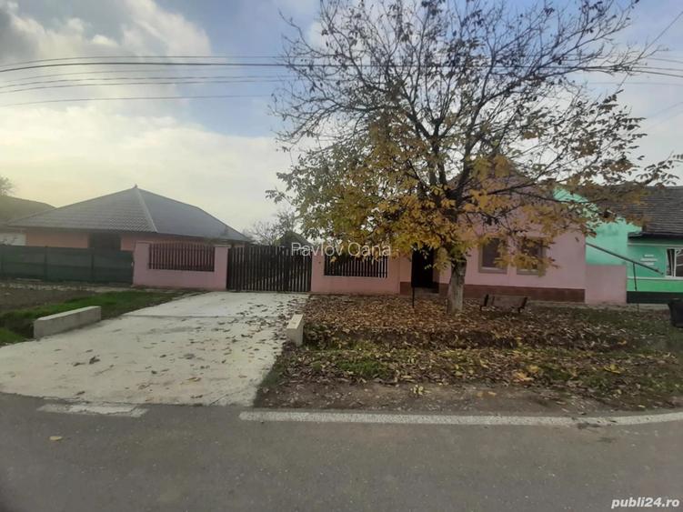 Vand casa in Sanmartinul Sarbesc sau schimb cu apartament in Timisoara