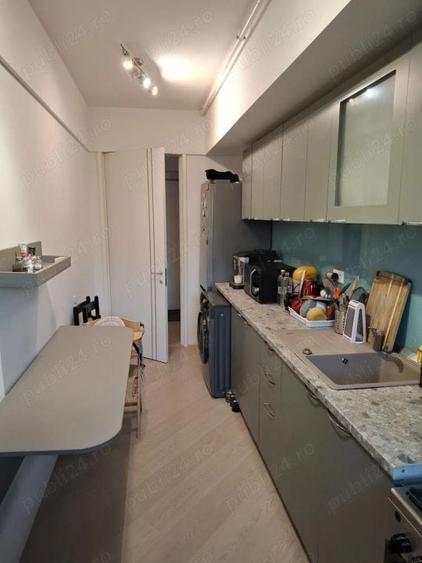 Apartament cu 2 camere decomandat, mobilat în Văcăresti