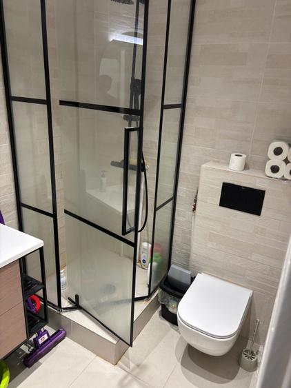 Vand apartament la curte pe strada Ritoride, Nr 14, cu 2 camere+demisol, metrou Eroii Revolutiei in vila interbelica la Parcul Carol - 2