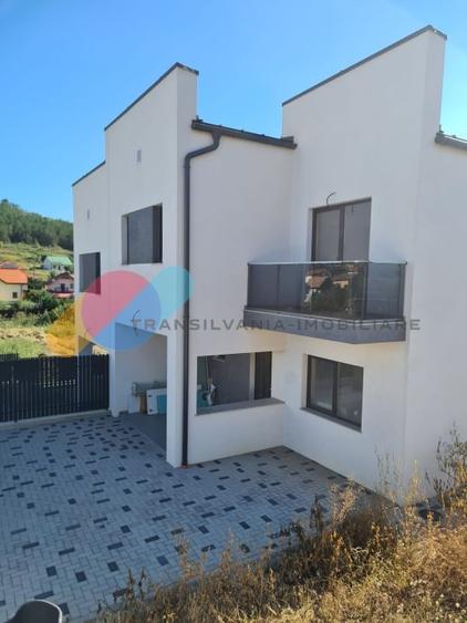 Unitate Duplex 170 mp, teren 370 mp, zona Campenesti - 1