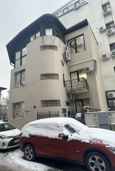 Piața Victoriei-nchiriere vilă elegantă,locuință/birouri /clinică reprezentanță. - 1