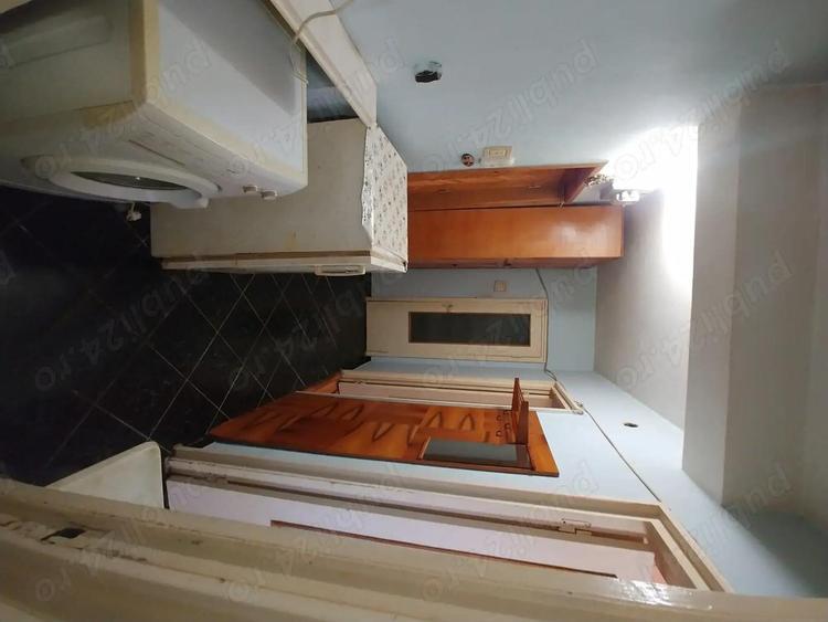 Proprietar, inchiriez apartament cu 2 camere decomandat in Deva, suprafata 55m2 - 3