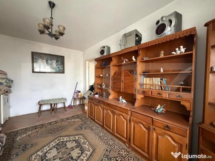 Apartament cu 3 camere, 48,91 mp, de renovat, zona Micro 3 - 2