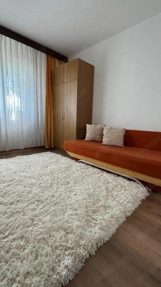 Garsoniera cocheta (camera camin) -zona Liceul de Chimie -Propietar - 3