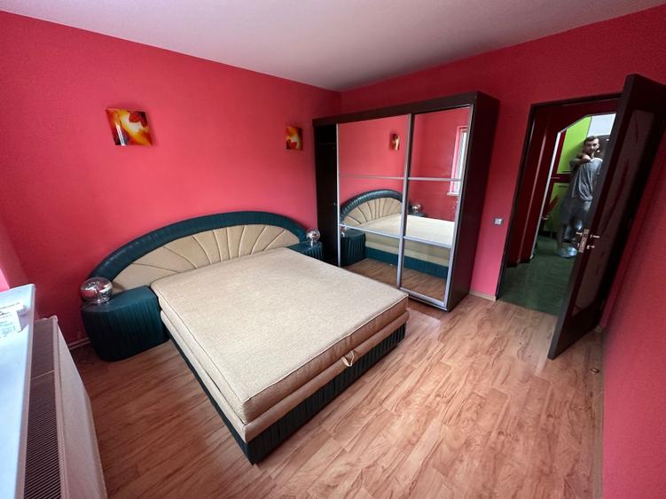 Inchiriez Apartament 2 camere - 6