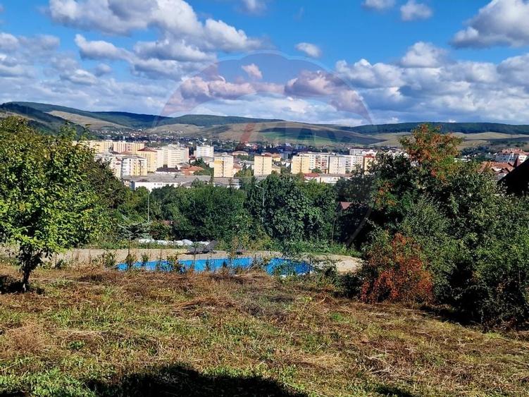 Teren 2,000mp Piatra-Neamt / Strada Pietrelor - 18