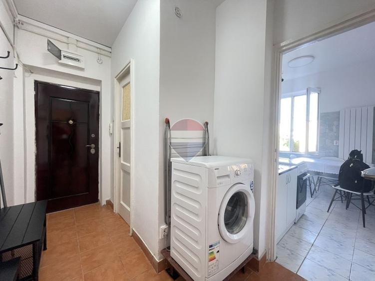 Apartament cu 2 camere decomandat în Floreasca