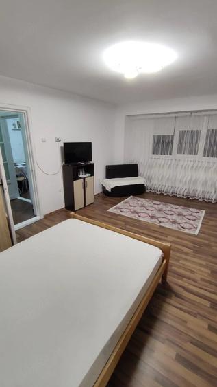 Inchiriez garsoniera Braila Sos. Comunarzi aproape de Penny Buzaului - 2
