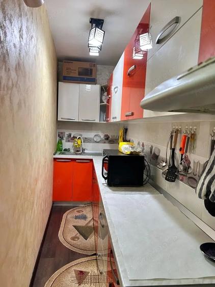 Apartament 2 camere decomandat, Micro 13, cu centrala proprie,parter - 2