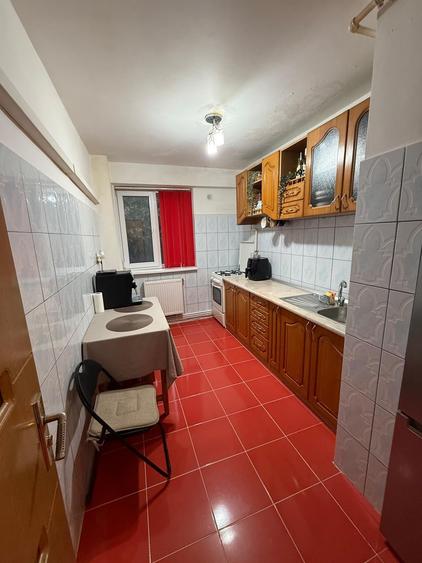 Apartament cu 2 camere decomandat în Tomis III