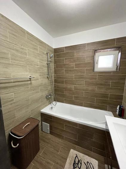 Apartament cu 2 camere decomandat în Apahida