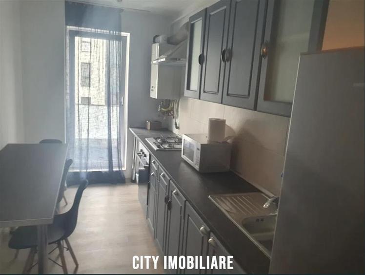 Apartament cu 2 camere decomandat, mobilat în Andrei Mureșanu