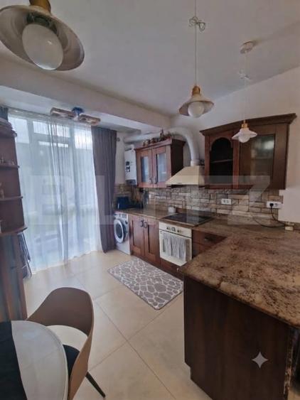 Apartament cu 3 camere decomandat, mobilat în Burdujeni